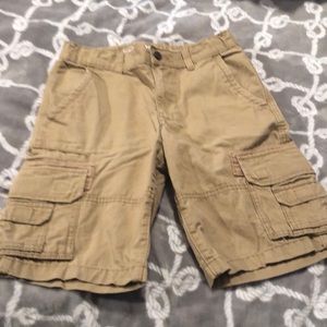 Urban pipeline cargo shorts